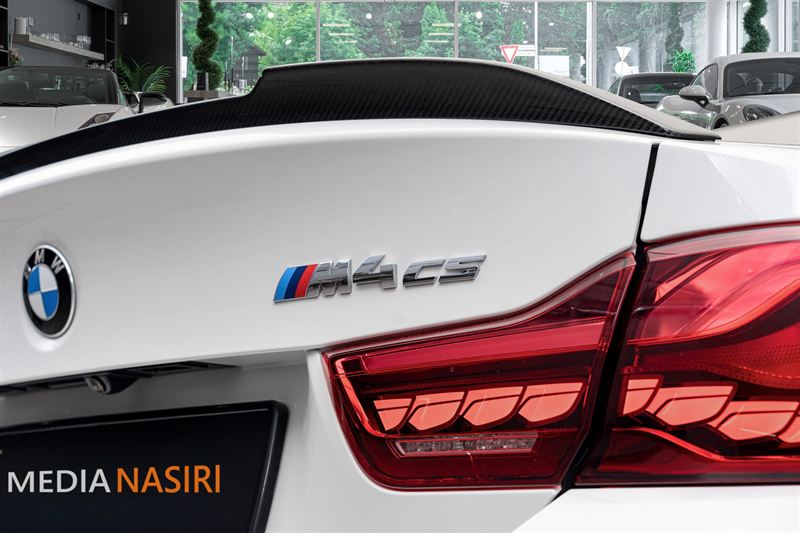 Baklykt og CS-merke på BMW M4 CS